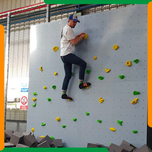 Mur d’escalade